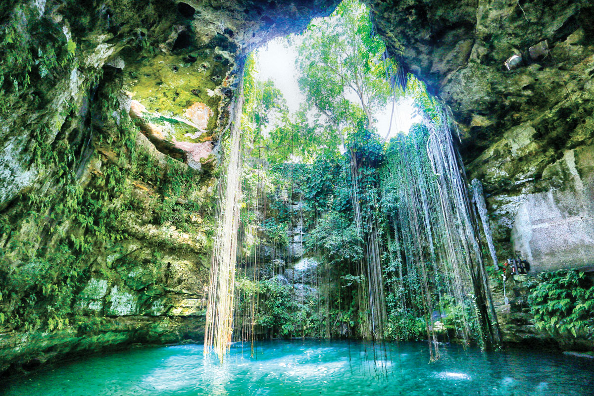 Cenote - Crédit photo : LRCImagery